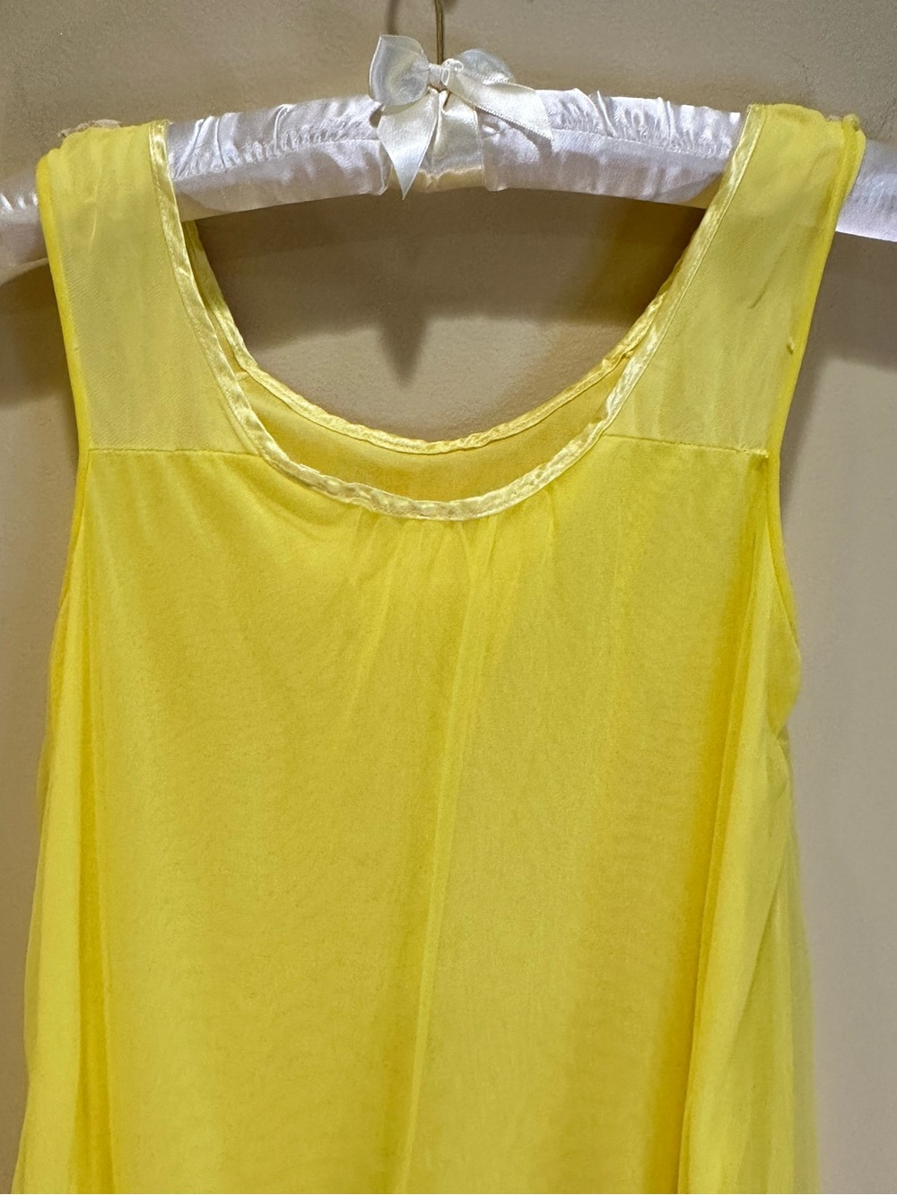VTG 1960s Sheer Lemon Yellow Chiffon Babydoll Nightgown Cream Lace XS/S - Picture 6 of 10